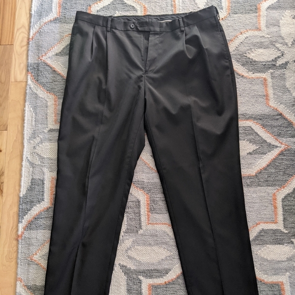 Jos A Bank travelers performance pant - Picture 3 of 8